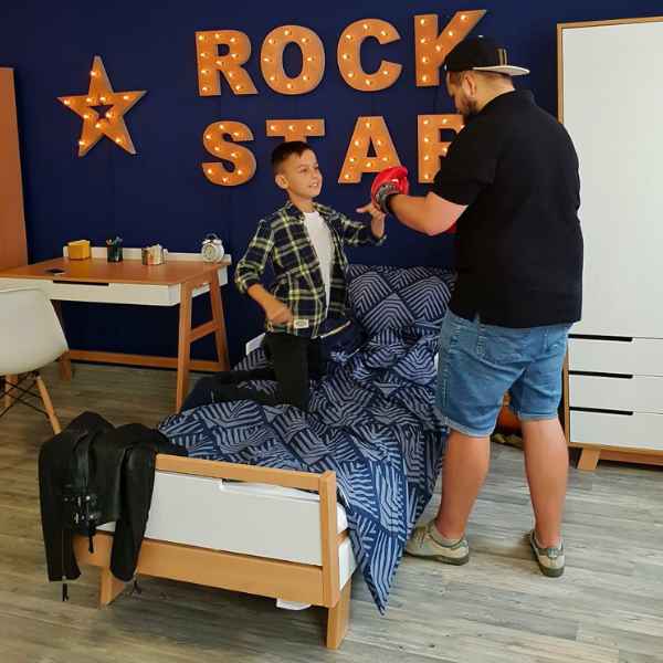 Německé spojovací systémy HÄFELE zabraňující vrzání postelí Gekko Kids