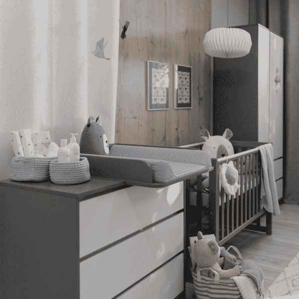 Přebalovací pult Gekko Kids instalovaný na komodě variant 2