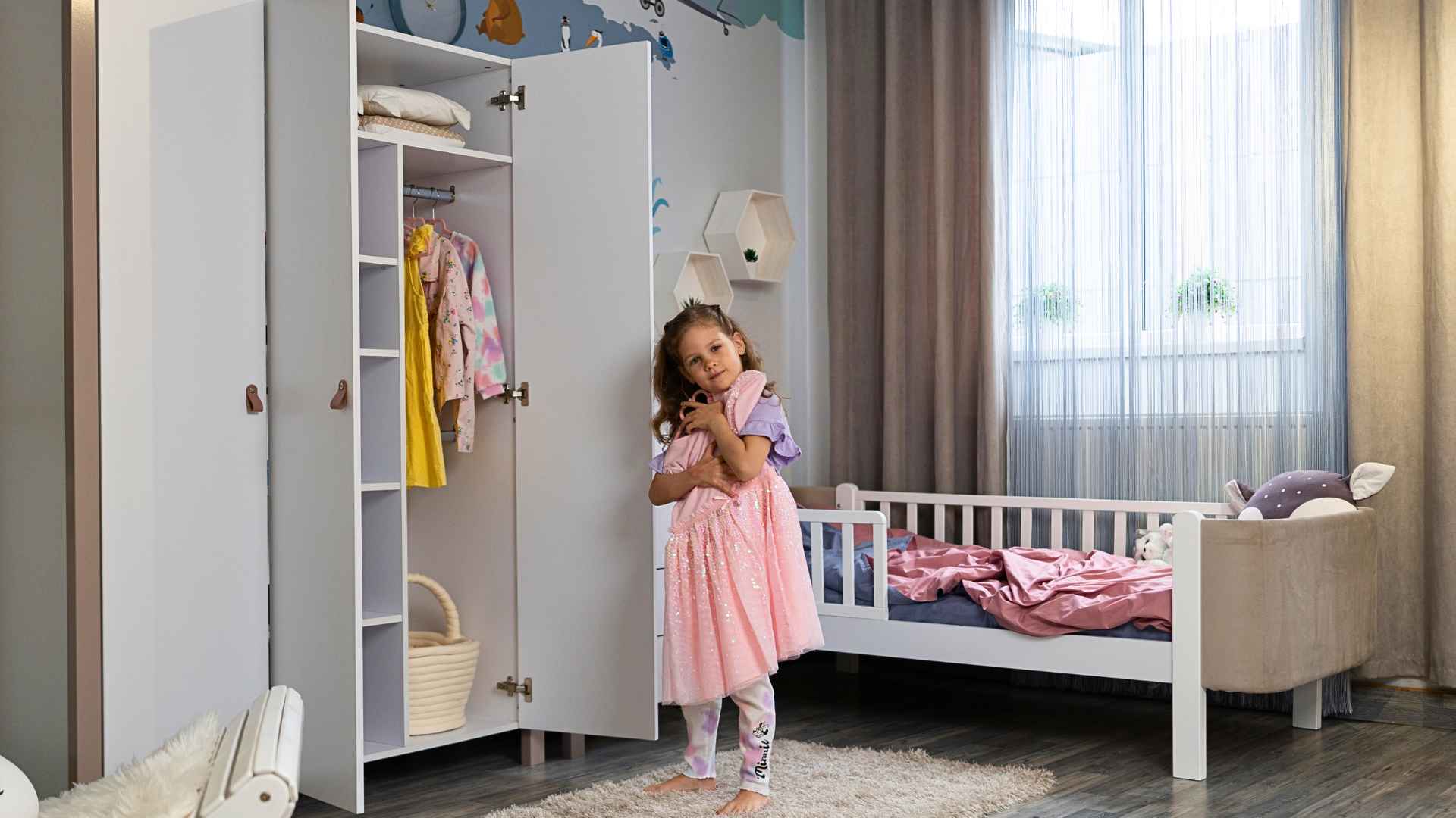 Luxusní designové šatní skříně Gekko Kids v moderním interiéru